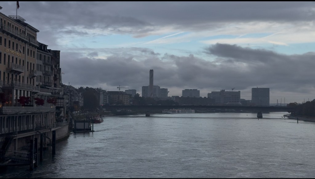 can I eat breakfast, lunch and dinner in 3 countries for&nbsp;£50?